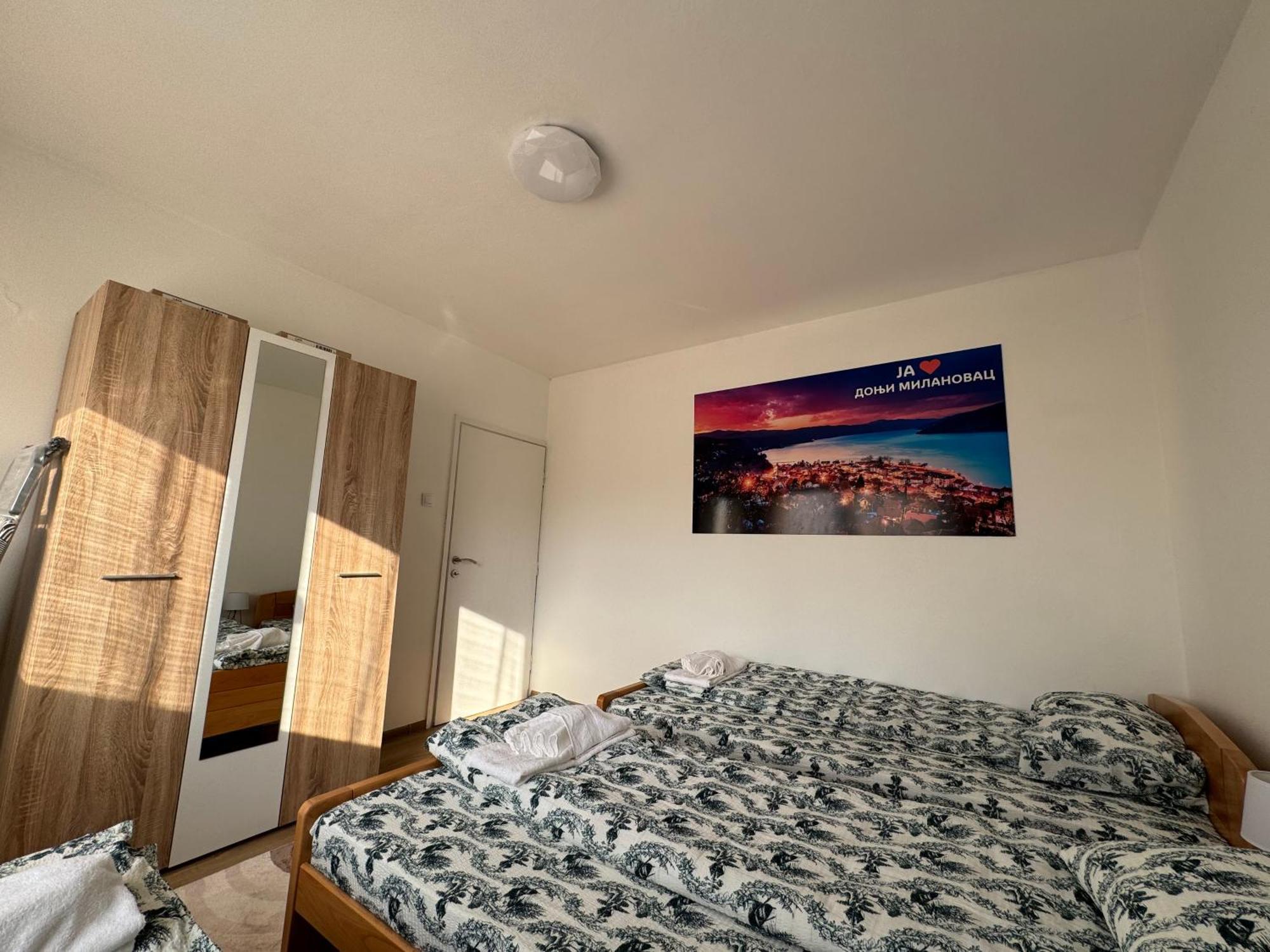 Vuk Apartman 下米拉诺瓦茨 外观 照片